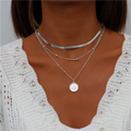 Collar plateado