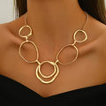Collar con colgante inspirado en la elegancia vintage