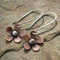 Pendientes vintage con forma de flor en plata