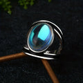 Anillo mágico con piedra lunar