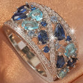 Anillo vintage con circonita azul
