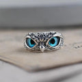 Anillo ajustable Búho de la buena suerte en plata con ópalo
