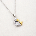 Collar dorado vintage con piedras
