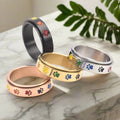 Anillo Giratorio Antiestrés Con Huellas Arcoíris En Acero Inoxidable