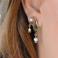 Pendientes boho con esmalte y perlas