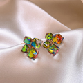 Elegantes pendientes multicolores de circonita en oro