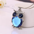Collar con colgante de búho en piedra lunar