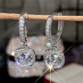 Pendientes vintage plateados con circonita cúbica