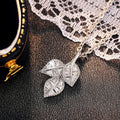 Collar con cristal baguette plateado